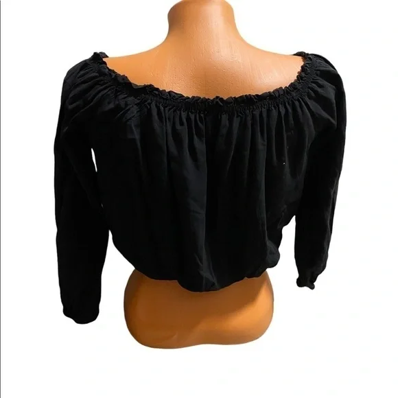 Brandy Melville Off Shoulder Black Crop Top Women's One Size 3/4 Sleeve - Picture 3 of 9